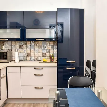 Blue Line Apartment